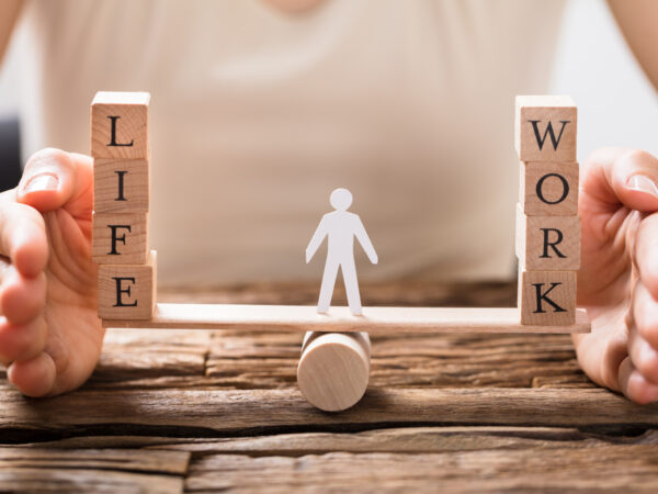 5 Must-Read Books for Achieving Work-Life Balance